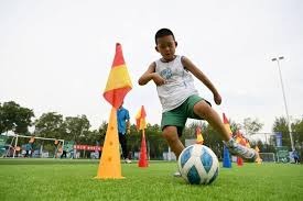 智驾公司做3A？开放世界《金庸群侠传》曝光，背后是出大戏啊